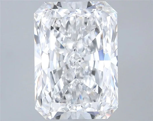 3.79ct Radiant Lab Grown Diamond (Colour E, Clarity VVS2, IGI Certified)