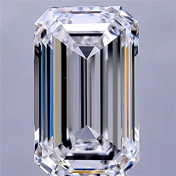 3.80ct Emerald Lab Grown Diamond (Colour D, Clarity VVS1, IGI Certified)