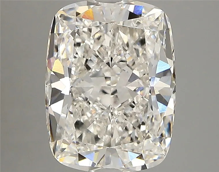 3.81ct Cushion modified Lab Grown Diamond (Colour F, Clarity VVS1, IGI Certified)
