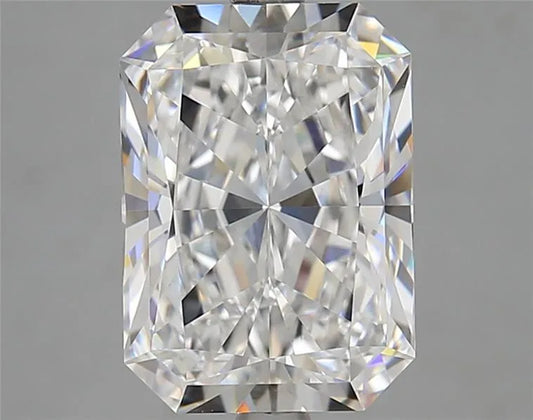 3.82ct Radiant Lab Grown Diamond (Colour D, Clarity VVS2, GIA Certified)