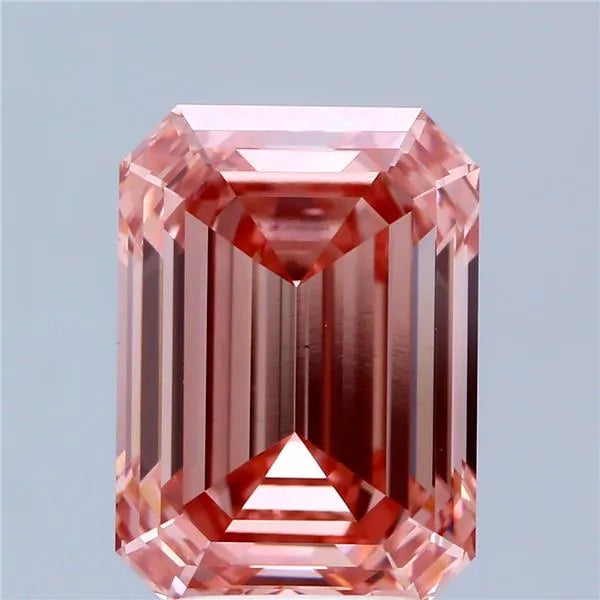 3.86ct Emerald Lab Grown Diamond (Colour Fancy Vivid Pink, Clarity VS1, IGI Certified)