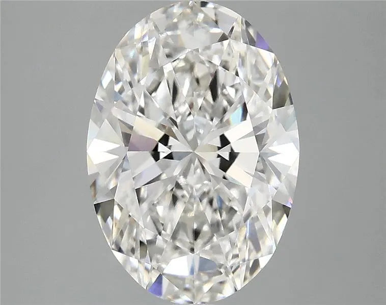 3.86ct Oval Lab Grown Diamond (Colour F, Clarity VVS2, IGI Certified)