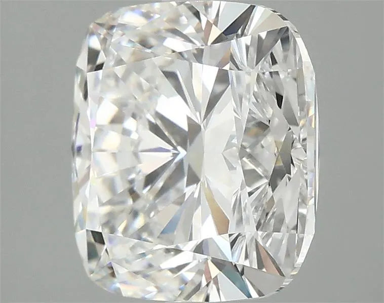 3.87ct Cushion modified Lab Grown Diamond (Colour E, Clarity VVS2, IGI Certified)