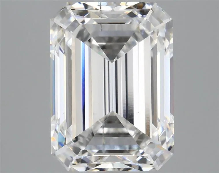 3.87ct Emerald Lab Grown Diamond (Colour E, Clarity SI1, IGI Certified)