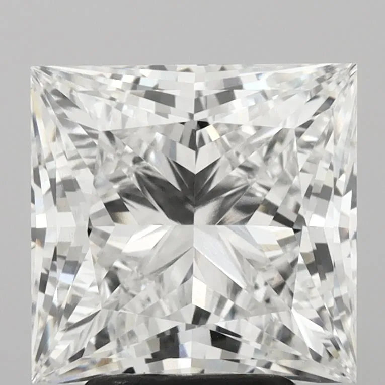 3.90ct Princess Lab Grown Diamond (Colour E, Clarity VVS2, IGI Certified)