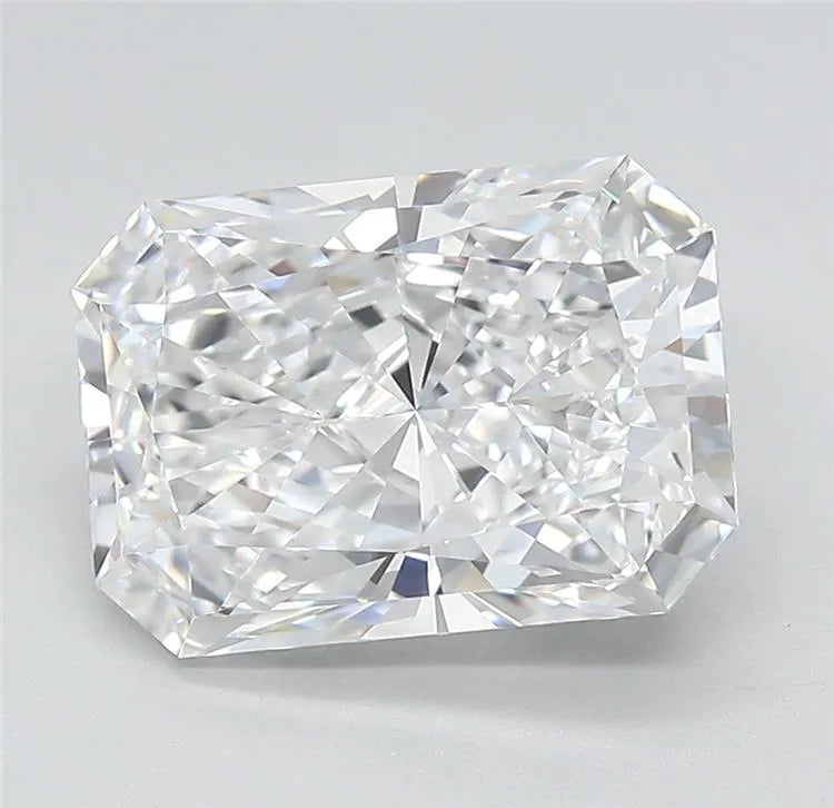 3.90ct Radiant Lab Grown Diamond (Colour D, Clarity IF, Cut EX, IGI Certified)