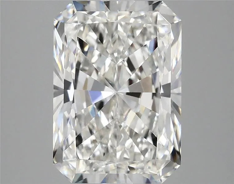 3.91ct Radiant Lab Grown Diamond (Colour F, Clarity VS1, IGI Certified)