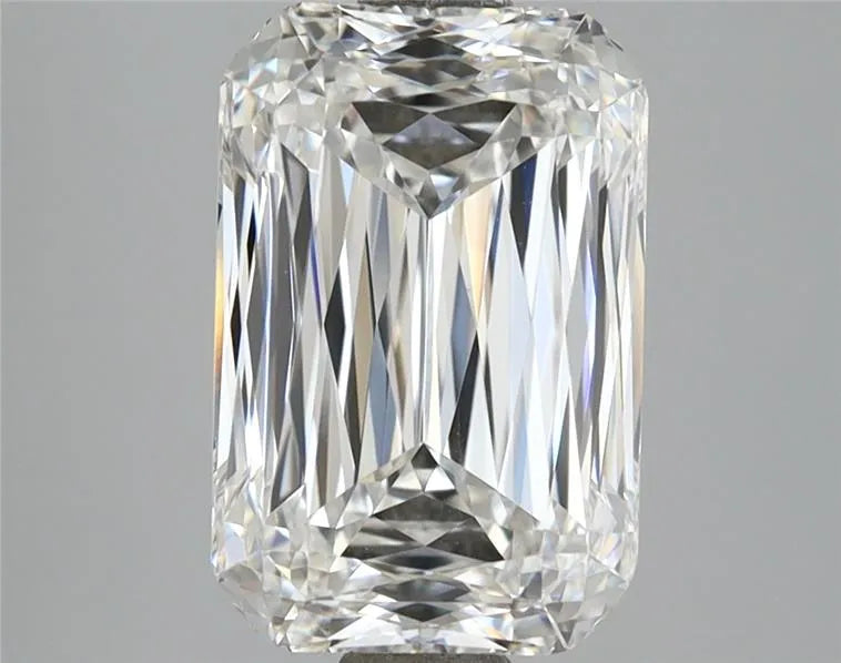 3.92ct Cushion modified Lab Grown Diamond (Colour E, Clarity VVS2, IGI Certified)