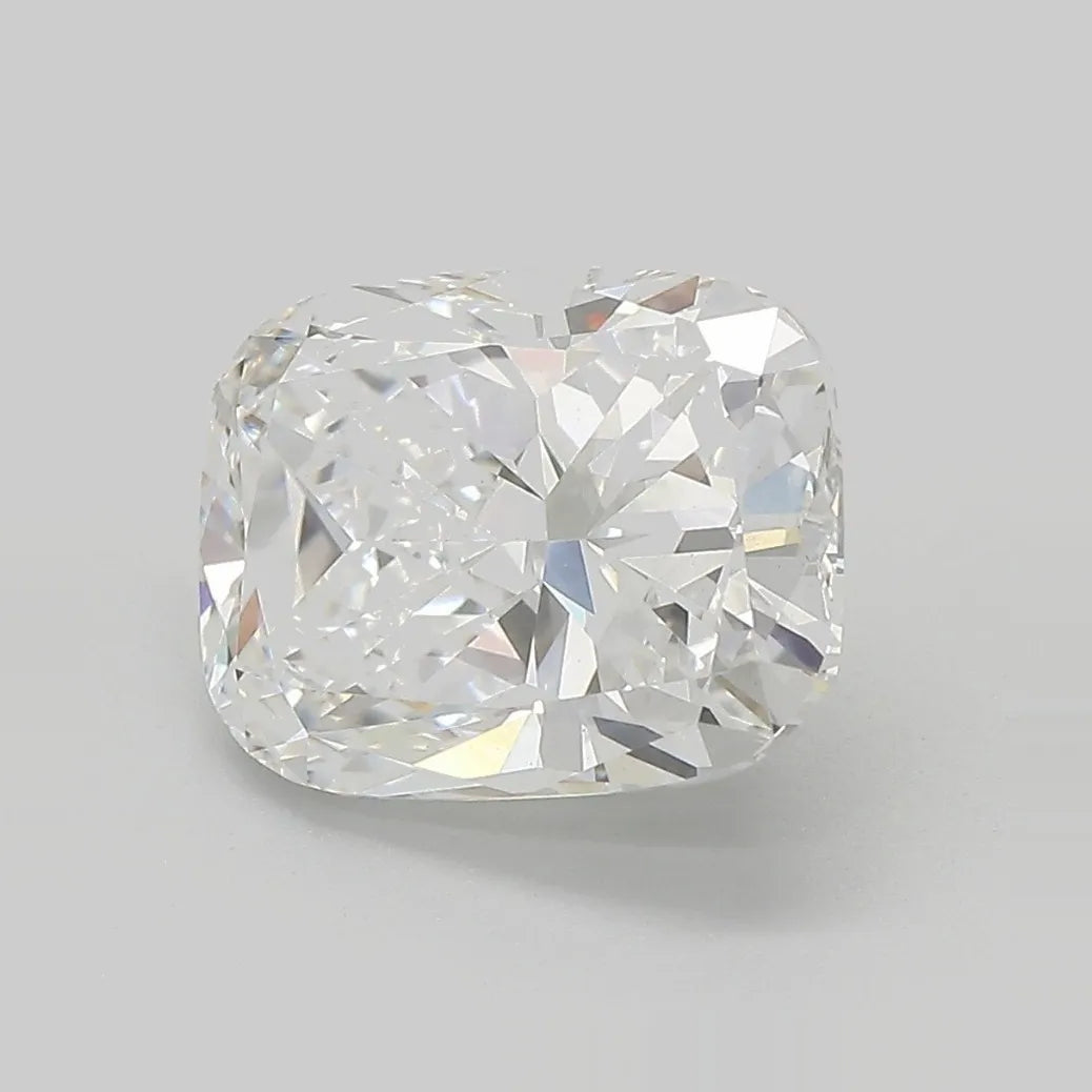 3.94ct Cushion modified Lab Grown Diamond (Colour E, Clarity VS1, IGI Certified)