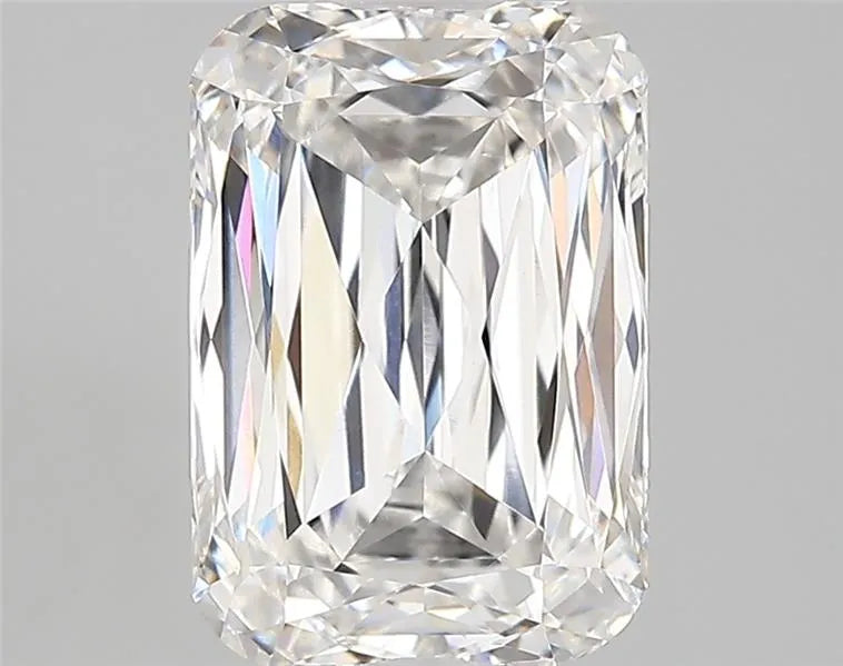 3.95ct Cushion modified Lab Grown Diamond (Colour F, Clarity VVS1, IGI Certified)