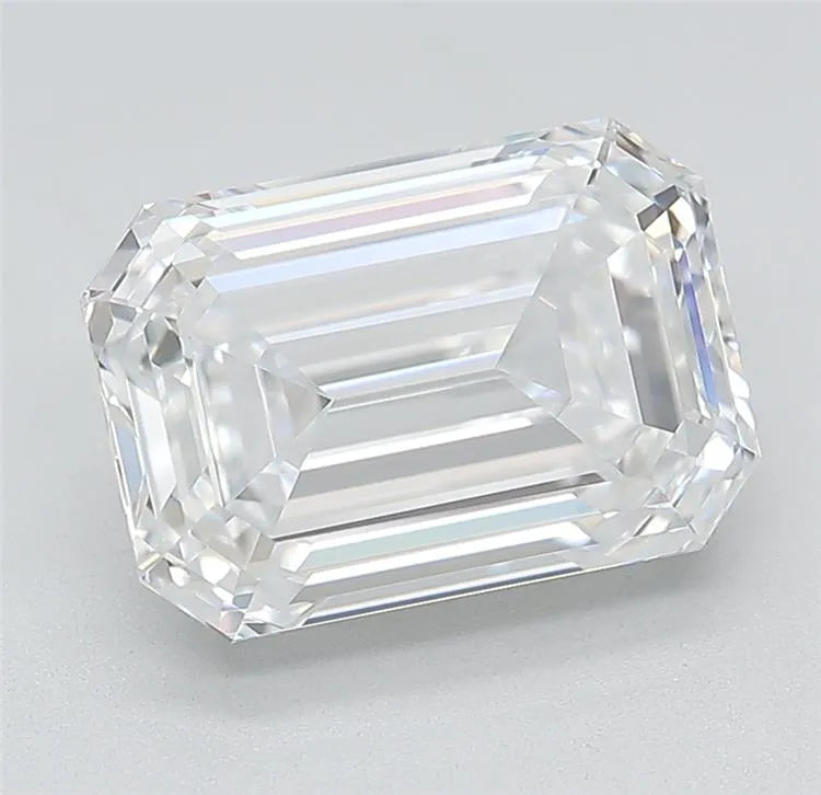 3.95ct Emerald Lab Grown Diamond (Colour D, Clarity IF, Cut EX, IGI Certified)