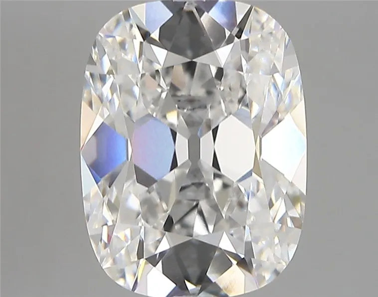 3.96ct Cushion modified Lab Grown Diamond (Colour E, Clarity VVS2, IGI Certified)