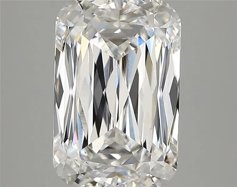 3.99ct Cushion modified Lab Grown Diamond (Colour D, Clarity VVS2, IGI Certified)