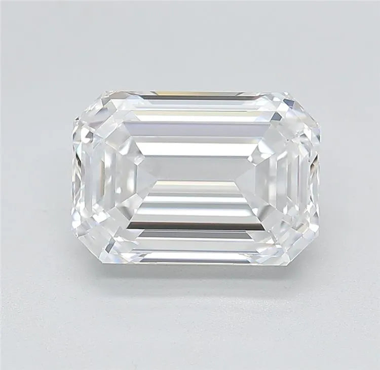 3.99ct Emerald Lab Grown Diamond (Colour F, Clarity VVS2, IGI Certified)