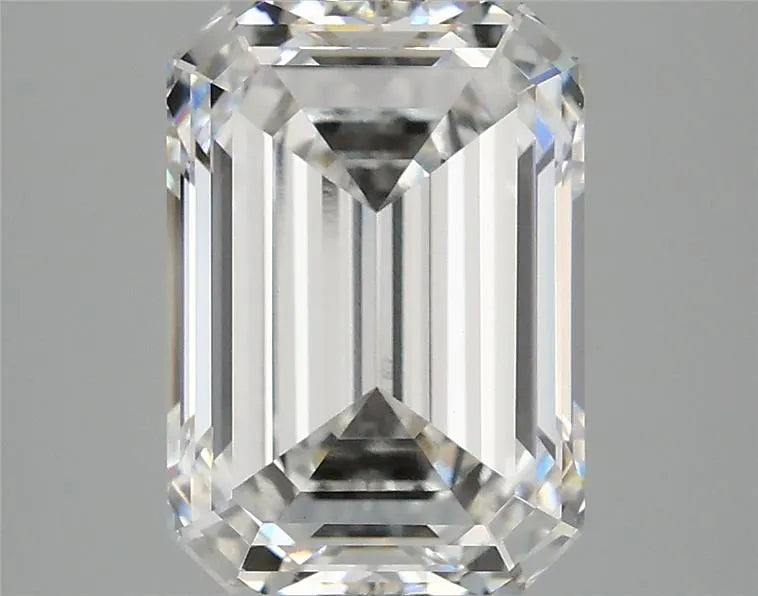 4.10ct Emerald Lab Grown Diamond (Colour E, Clarity VVS2, IGI Certified)