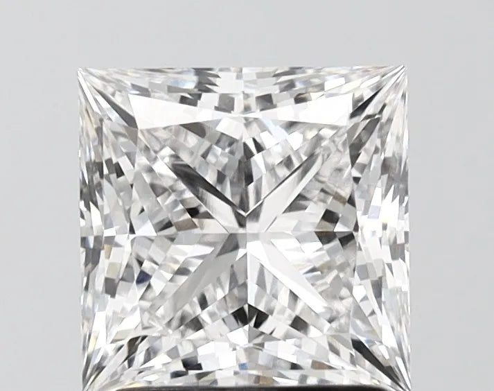 2.06ct Princess Lab Grown Diamond (Colour E, Clarity VVS2, IGI Certified)