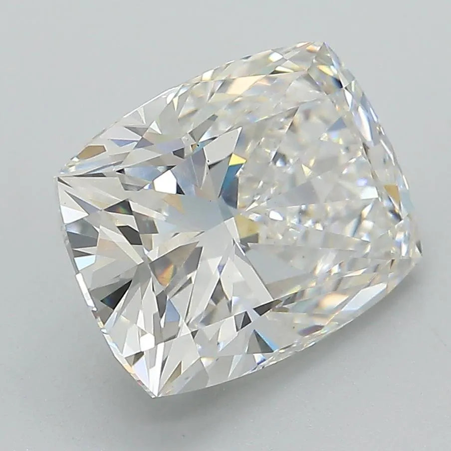 4.00ct Cushion brilliant Lab Grown Diamond (Colour G, Clarity VS2, IGI Certified)