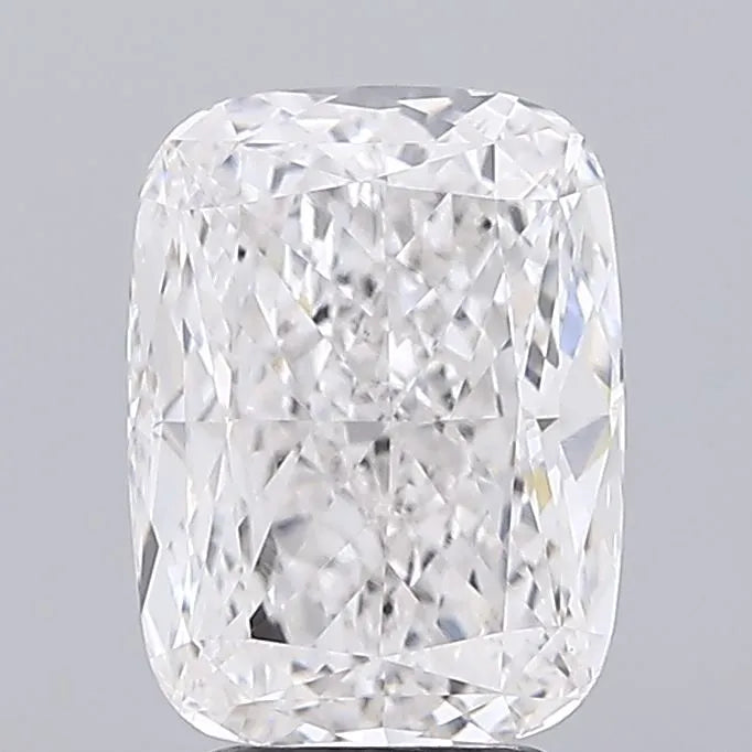 4.00ct Cushion modified Lab Grown Diamond (Colour F, Clarity VS1, IGI Certified)