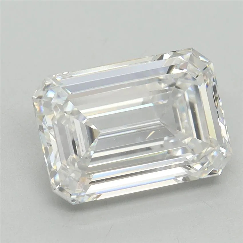 4.00ct Emerald Lab Grown Diamond (Colour D, Clarity VVS2, IGI Certified)