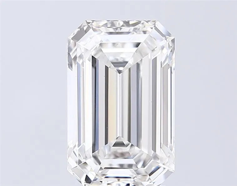 4.00ct Emerald Lab Grown Diamond (Colour E, Clarity VS1, IGI Certified)