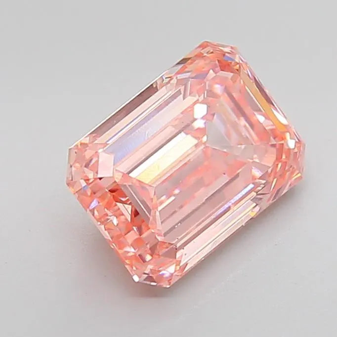 4.00ct Emerald Lab Grown Diamond (Colour Fancy Intense Pink, Clarity VS2, IGI Certified)