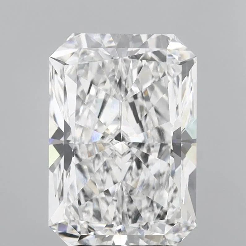 4.00ct Radiant Lab Grown Diamond (Colour E, Clarity VVS1, IGI Certified)
