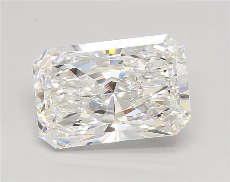 4.00ct Radiant Lab Grown Diamond (Colour F, Clarity VS1, IGI Certified)