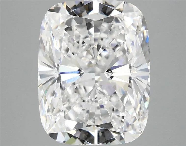 4.01ct Cushion modified Lab Grown Diamond (Colour D, Clarity VS1, IGI Certified)