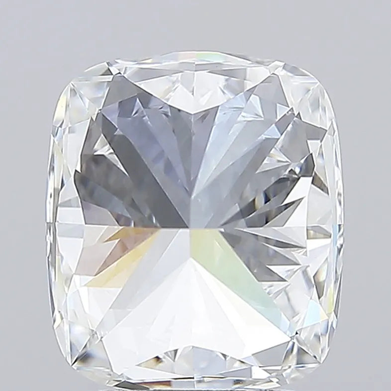 4.01ct Cushion modified Lab Grown Diamond (Colour E, Clarity VS1, IGI Certified)