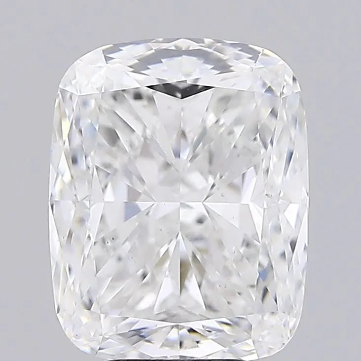 4.01ct Cushion modified Lab Grown Diamond (Colour E, Clarity VS1, IGI Certified)