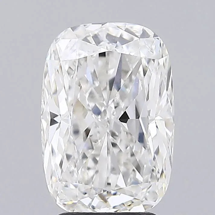4.01ct Cushion modified Lab Grown Diamond (Colour E, Clarity VVS2, IGI Certified)