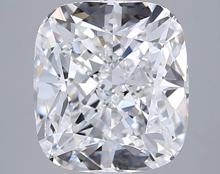4.01ct Cushion modified Lab Grown Diamond (Colour E, Clarity VVS2, IGI Certified)