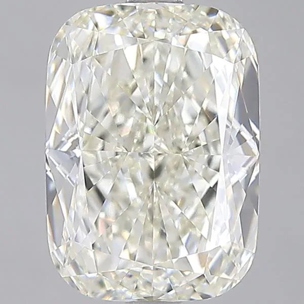 4.01ct Cushion modified Lab Grown Diamond (Colour J, Clarity VVS2, IGI Certified)