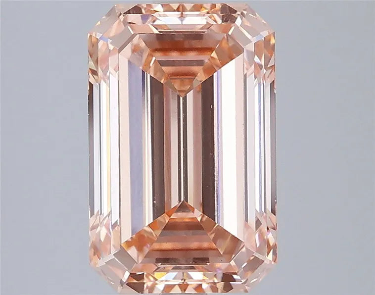 4.01ct Emerald Lab Grown Diamond (Colour Fancy Intense Pink, Clarity VS1, IGI Certified)