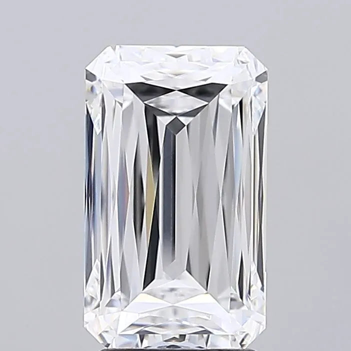 4.01ct Radiant Lab Grown Diamond (Colour D, Clarity VVS1, IGI Certified)