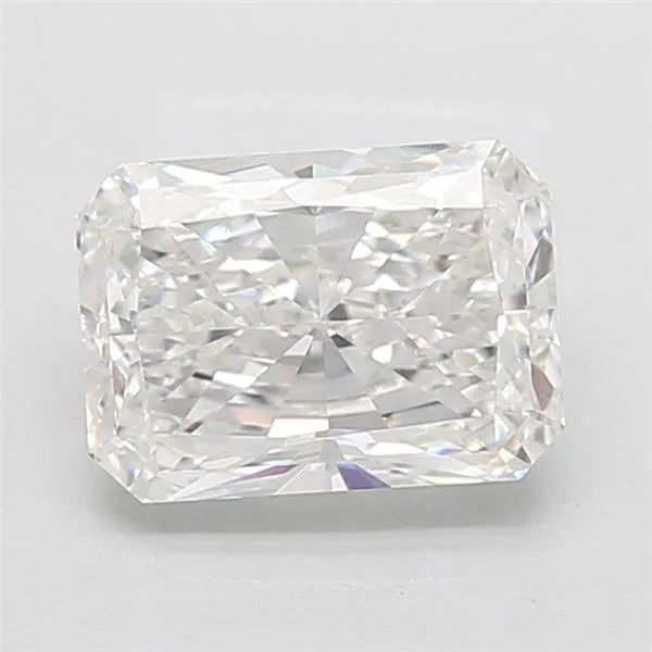 4.01ct Radiant Lab Grown Diamond (Colour E, Clarity VVS2, IGI Certified)