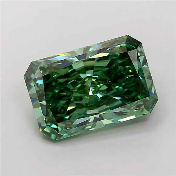 4.01ct Radiant Lab Grown Diamond (Colour Fancy Vivid Green, Clarity VS1, IGI Certified)
