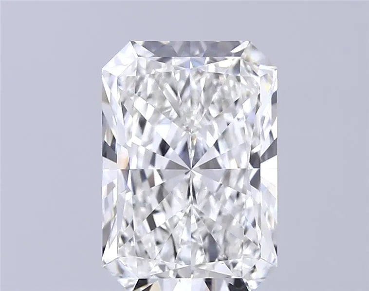 4.01ct Radiant Lab Grown Diamond (Colour G, Clarity VS1, IGI Certified)