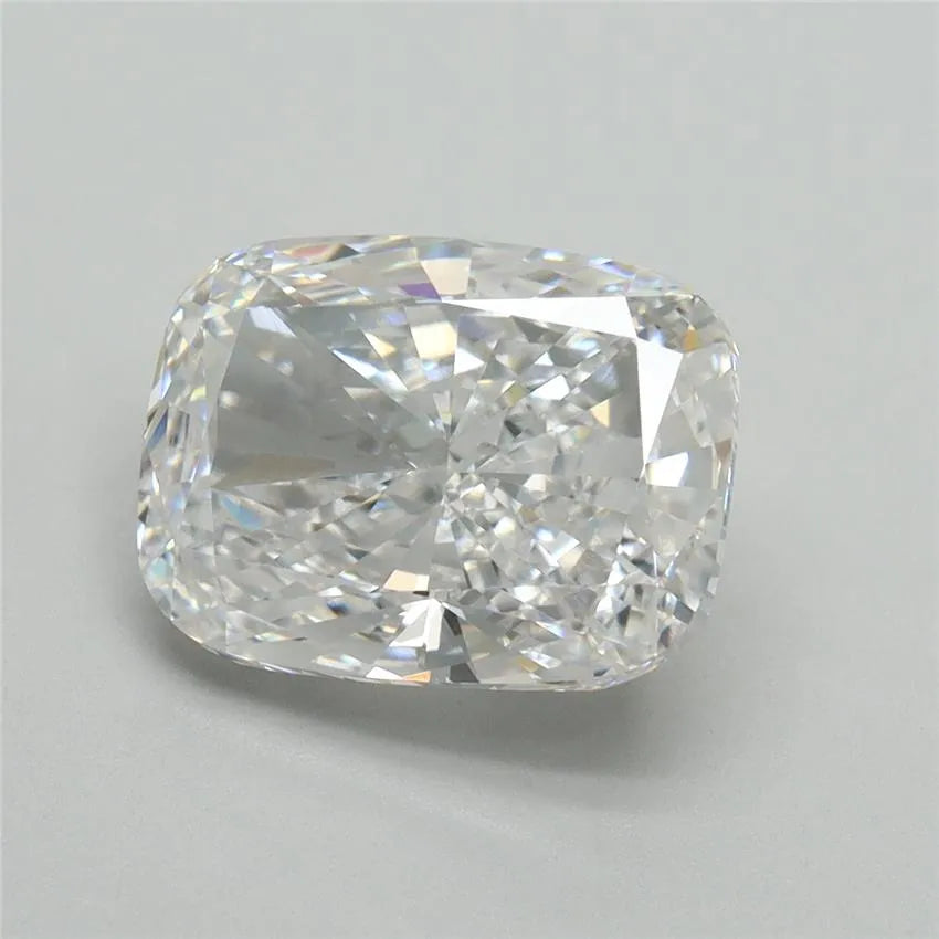 4.02ct Cushion brilliant Lab Grown Diamond (Colour D, Clarity VVS2, IGI Certified)