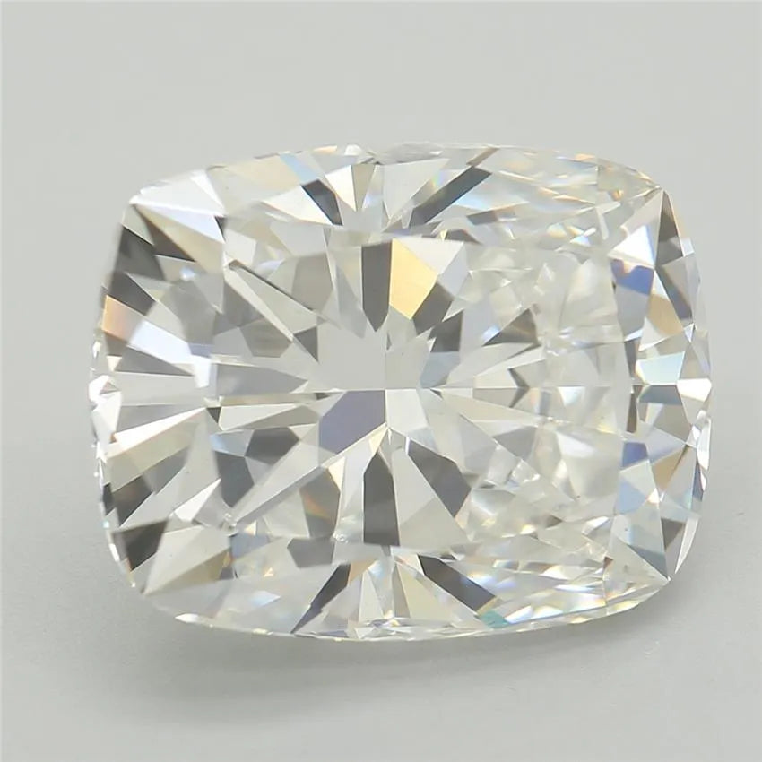 4.02ct Cushion modified Lab Grown Diamond (Colour E, Clarity VVS2, IGI Certified)