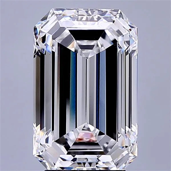 4.02ct Emerald Lab Grown Diamond (Colour D, Clarity VVS2, IGI Certified)