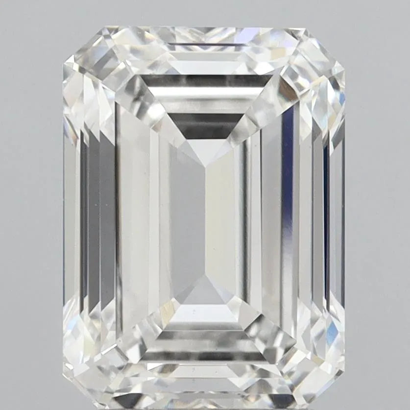 4.02ct Emerald Lab Grown Diamond (Colour F, Clarity VVS2, IGI Certified)