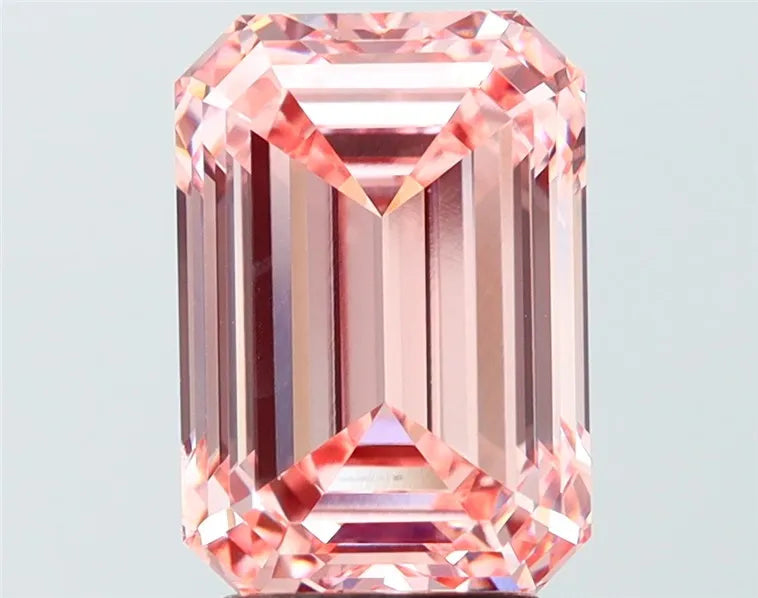 4.02ct Emerald Lab Grown Diamond (Colour Fancy Intense Pink, Clarity VVS2, IGI Certified)