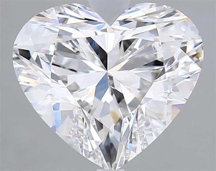 4.02ct Heart Lab Grown Diamond (Colour D, Clarity VVS2, IGI Certified)