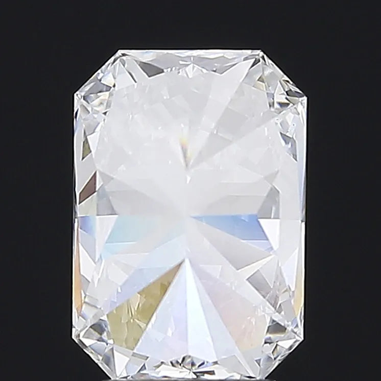 4.02ct Radiant Lab Grown Diamond (Colour D, Clarity VS1, IGI Certified)