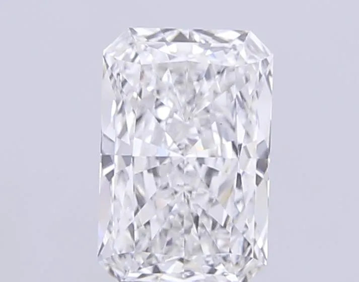 4.02ct Radiant Lab Grown Diamond (Colour E, Clarity VS2, IGI Certified)