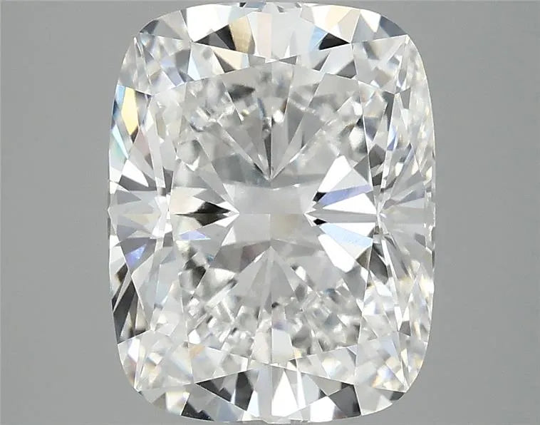 4.03ct Cushion modified Lab Grown Diamond (Colour E, Clarity VVS2, IGI Certified)
