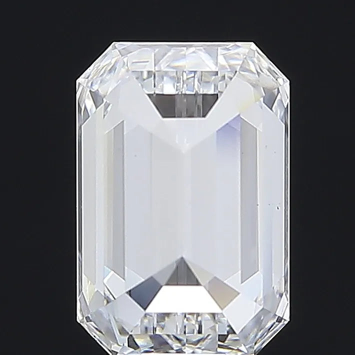 4.03ct Emerald Lab Grown Diamond (Colour D, Clarity VS1, IGI Certified)