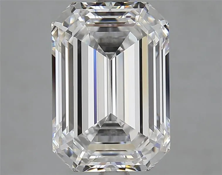 4.03ct Emerald Lab Grown Diamond (Colour D, Clarity VVS1, IGI Certified)