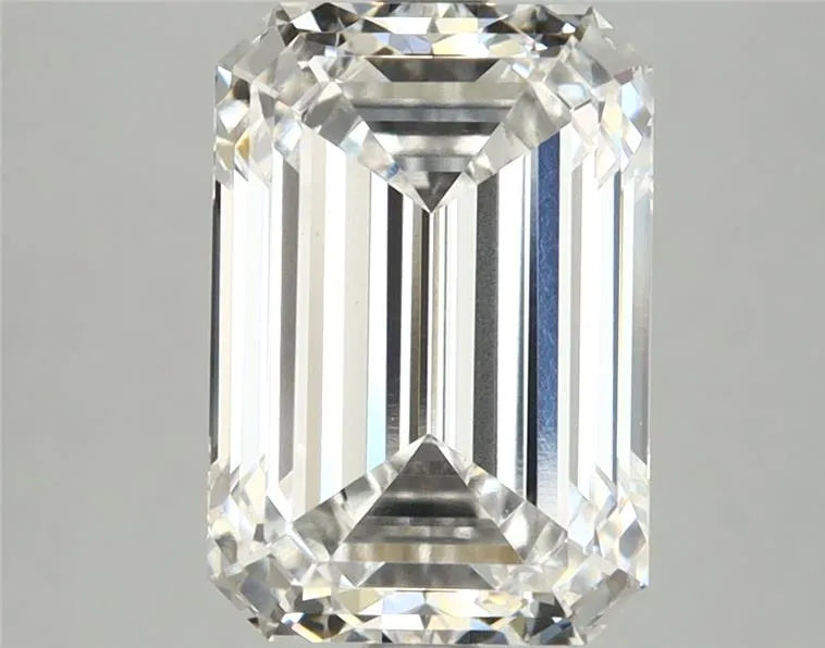 4.03ct Emerald Lab Grown Diamond (Colour E, Clarity VVS2, IGI Certified)